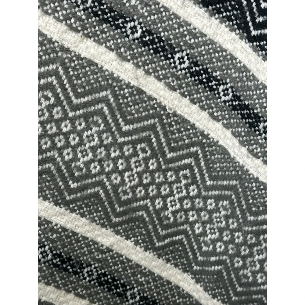 Torrid Boho Knit Shawl Wrap OS Black Gray Fringe Southwest Hippie Soft & Cozy